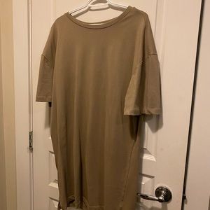 Dynamite T shirt dress